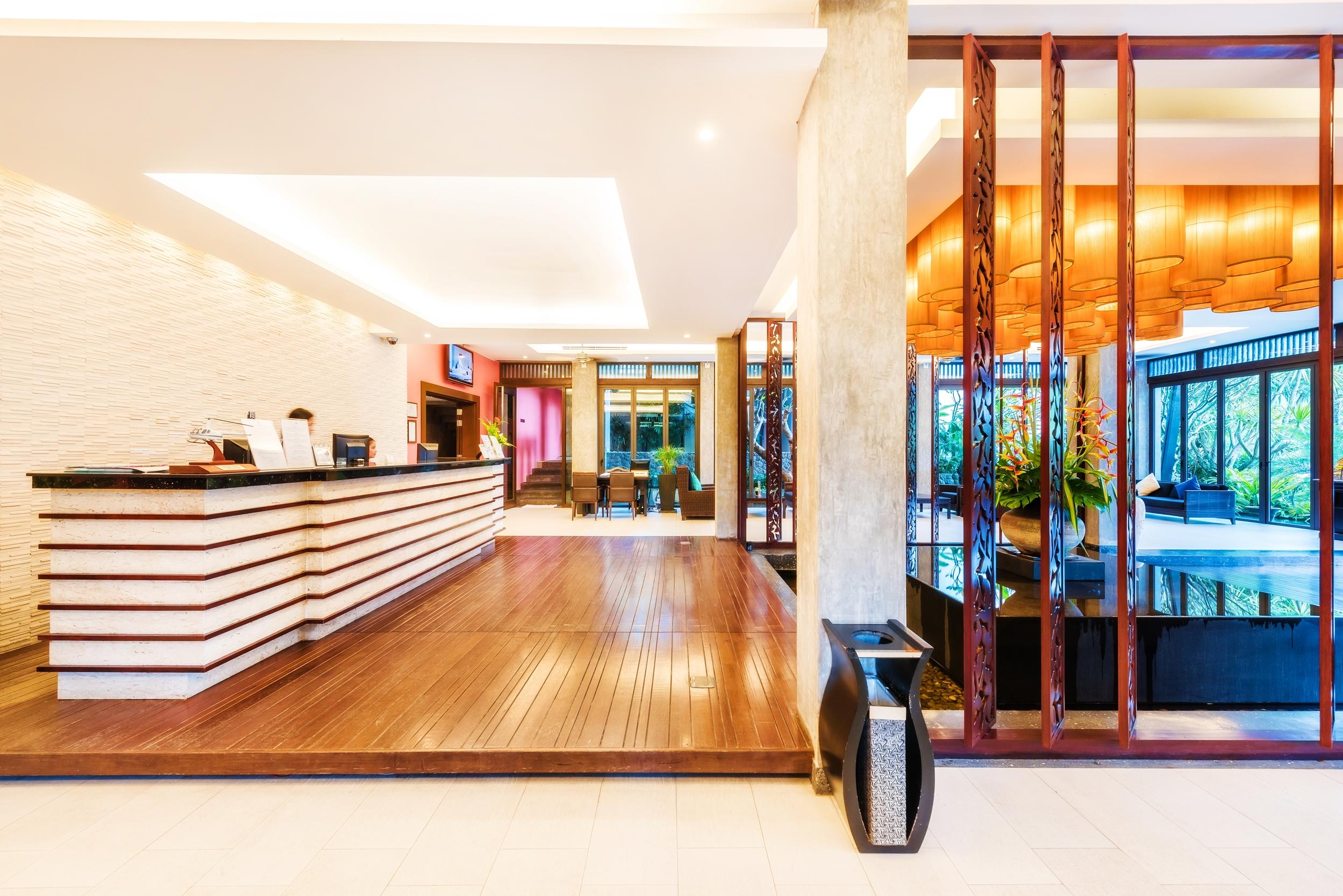Wyndham Sea Pearl Resort, Phuket Patong Exterior foto Lobby