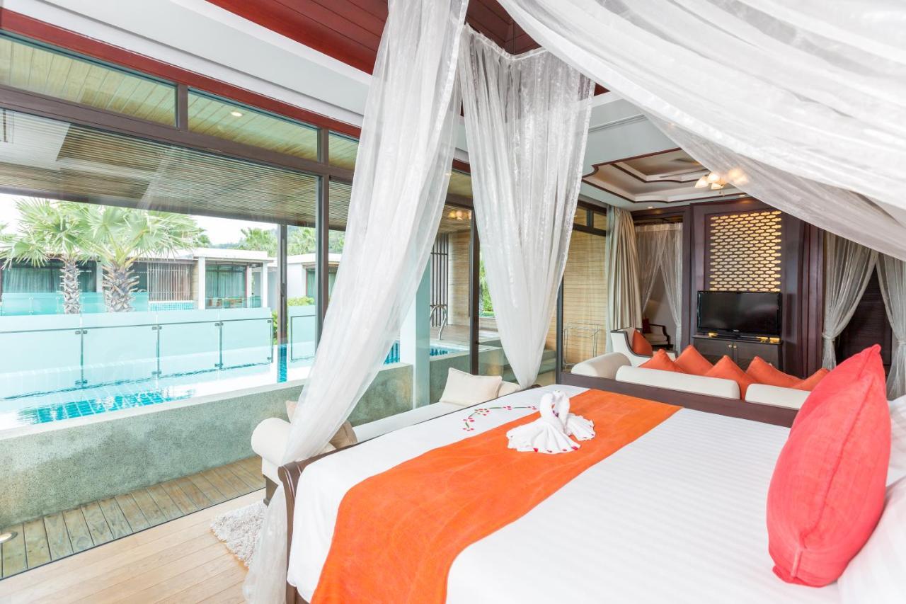 Wyndham Sea Pearl Resort, Phuket Patong Exterior foto A bedroom at the resort