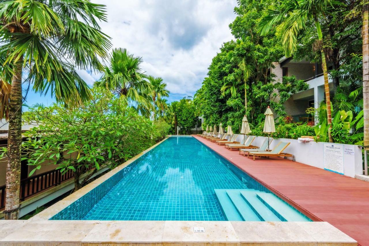Wyndham Sea Pearl Resort, Phuket Patong Exterior foto The swimming pool at the resort